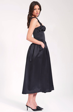 Pleated Strap Puffy Maxi Dress