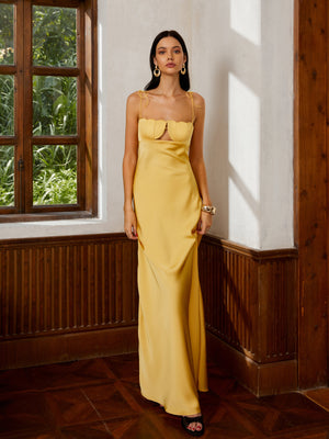 Langes Bandeau-Kleid mit Schnürung und Blütenblatt-Muster 