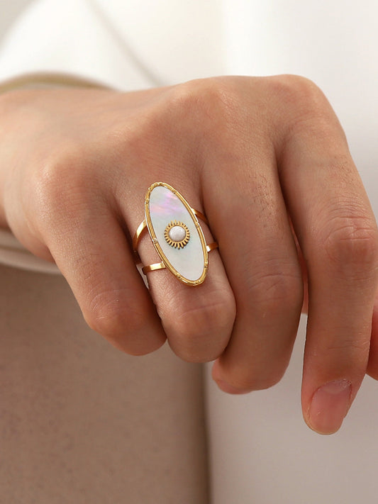 Oval Pearl Decor Ring